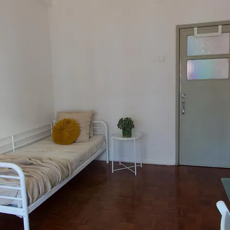 Modern Suites - Floor *
