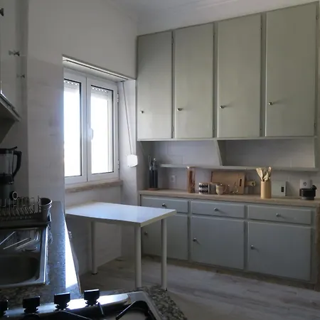 Modern Suites - Floor *