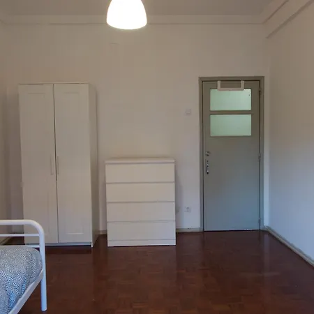 Modern Suites - Floor