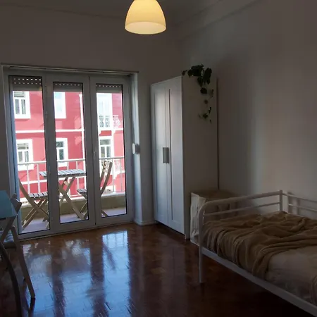 Modern Suites - Floor *