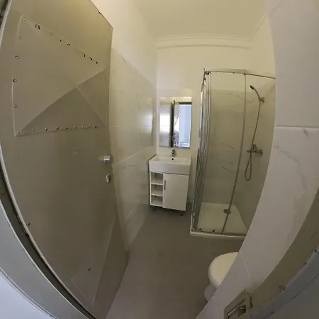 Modern Suites - Floor *
